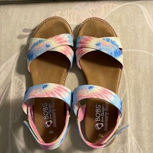 Tie dye memory foam sandals 8W